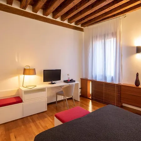 Ca' Della Scimmia - Rialto Bridge, Apartment