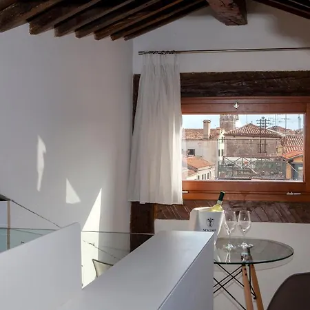 Apartment Ca' Della Scimmia - Rialto Bridge, *