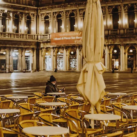 Ca' Della Scimmia - Rialto - *