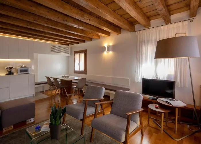 Ca' Della Scimmia - Rialto - *