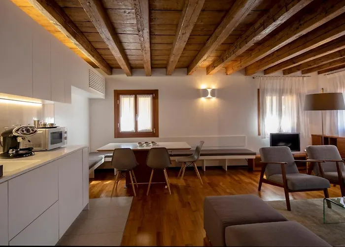 Ca' Della Scimmia - Rialto - *