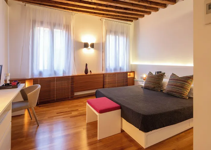 Ca' Della Scimmia - Rialto - *