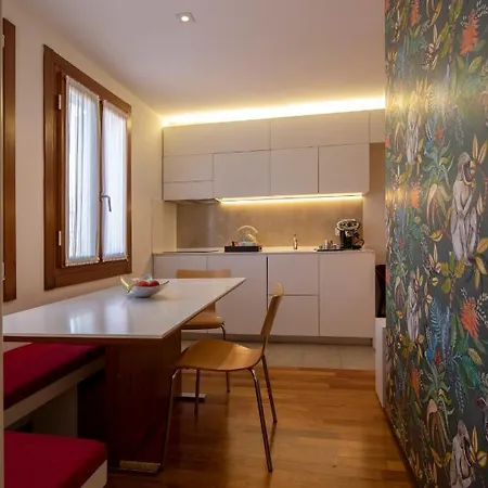 Ca' Della Scimmia - Rialto - *